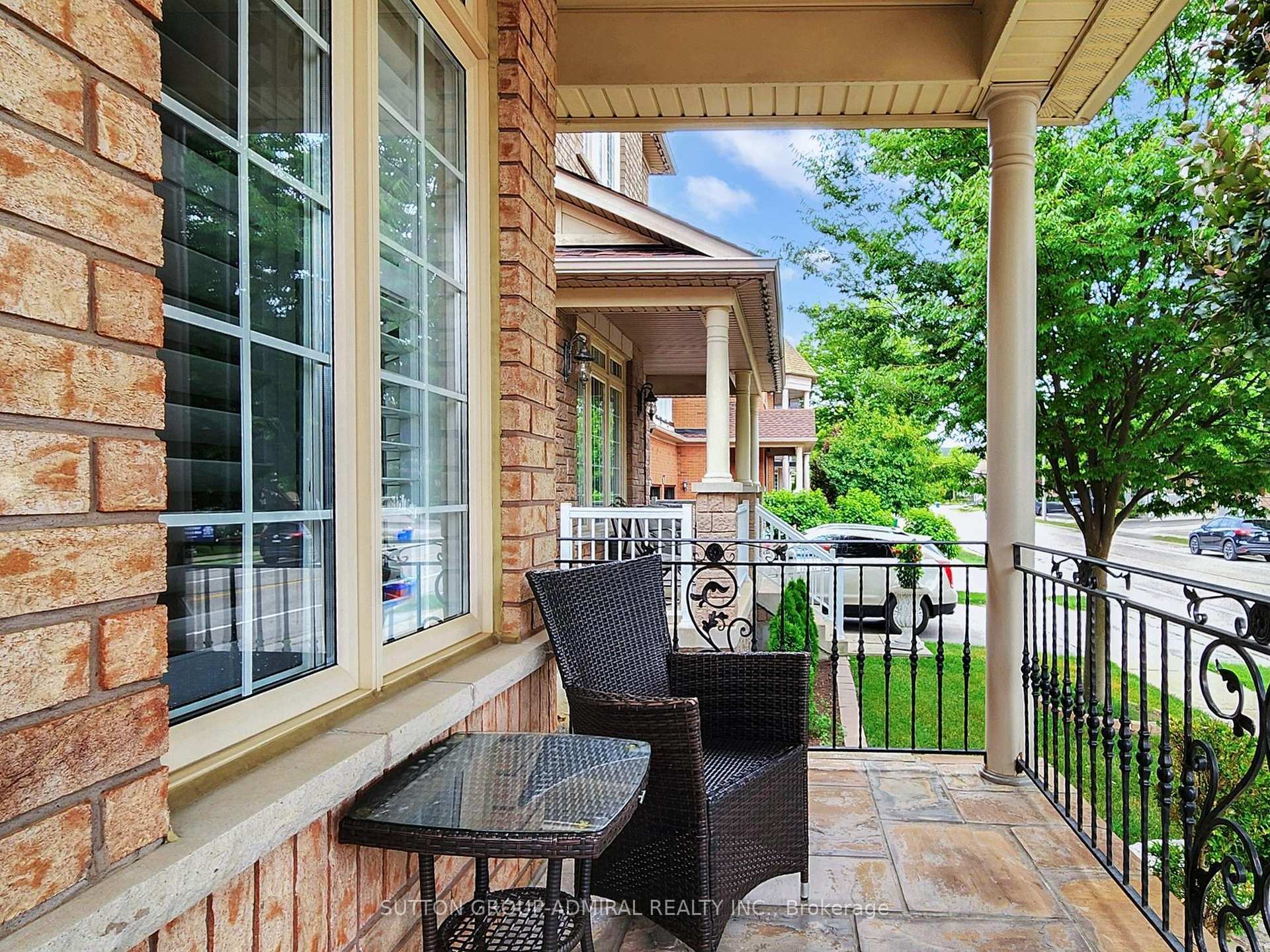Property Photo: 155 Vellore Avenue ON L4H 2W4