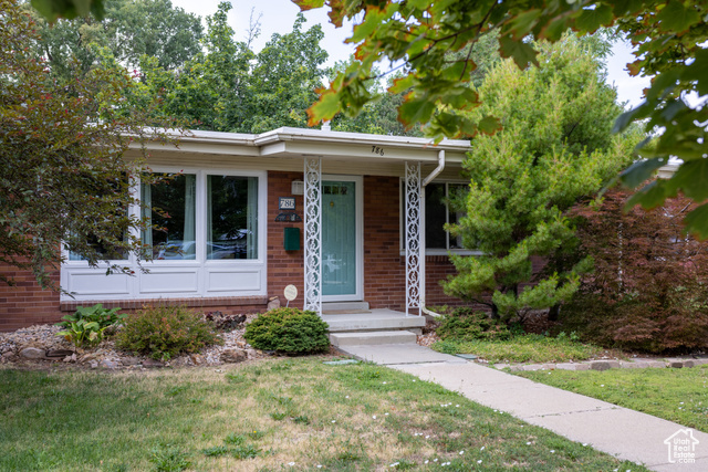 Property Photo: 786 E Lake Cir. Cir UT 84106