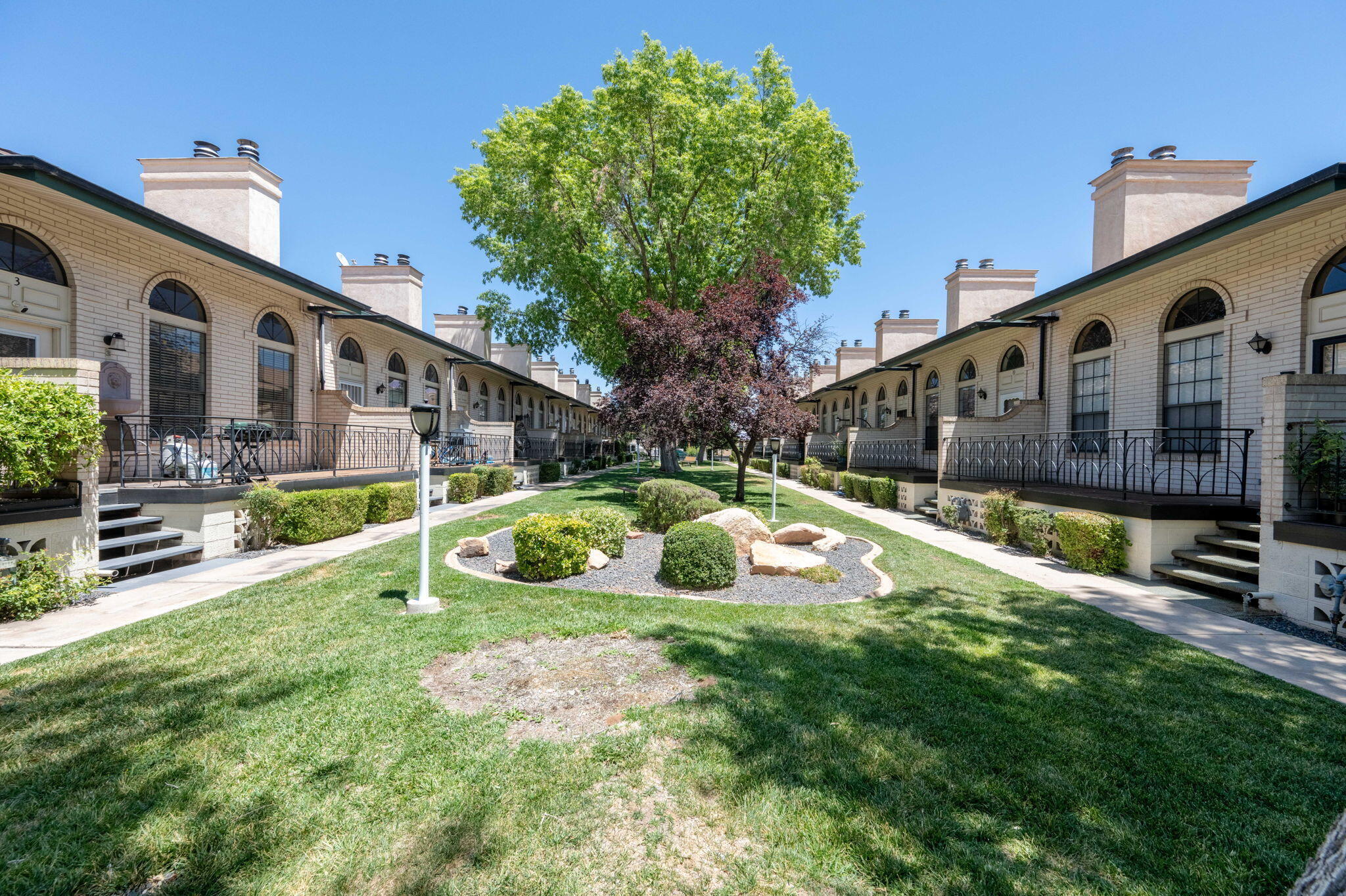 Property Photo:  325 S 200 E #3  UT 84770 