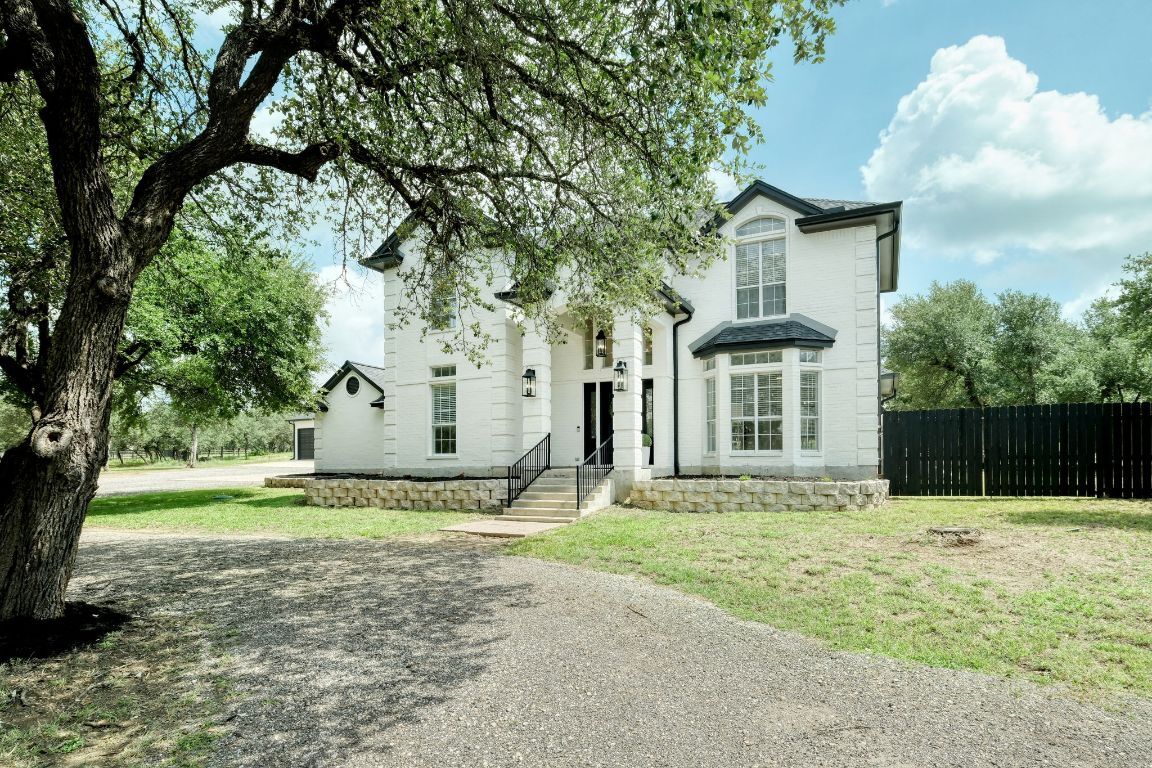 Property Photo: 1525 County Road 262 TX 78633