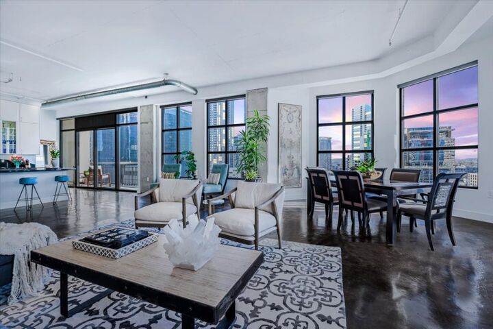 311 W 5th Street 1005  Austin TX 78701 photo