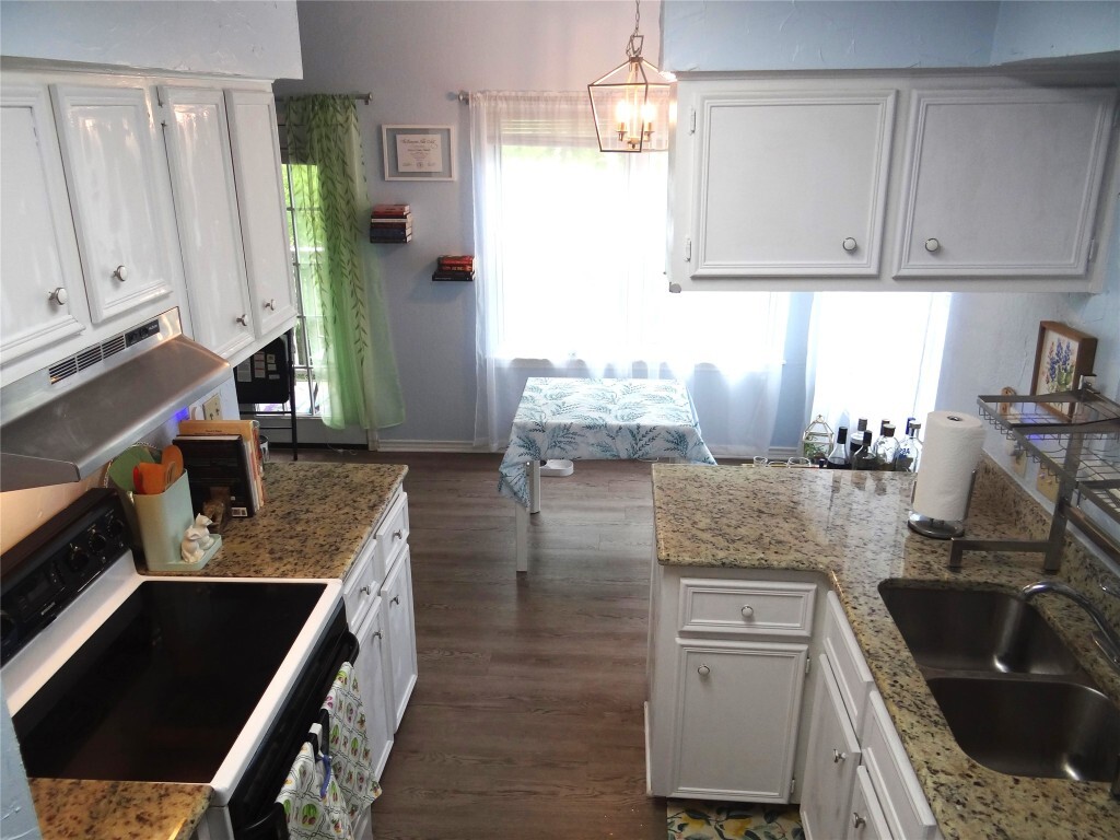 Property Photo: 1005 N Lbj Drive B2 TX 78666