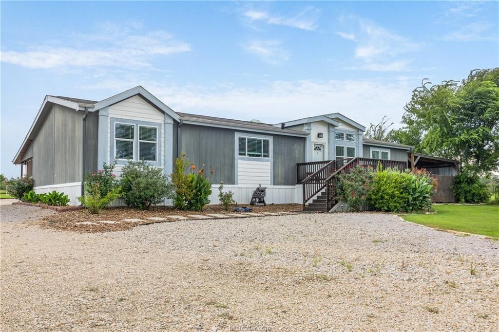 Property Photo: 7309 New Church Cemetery Rd TX 77859