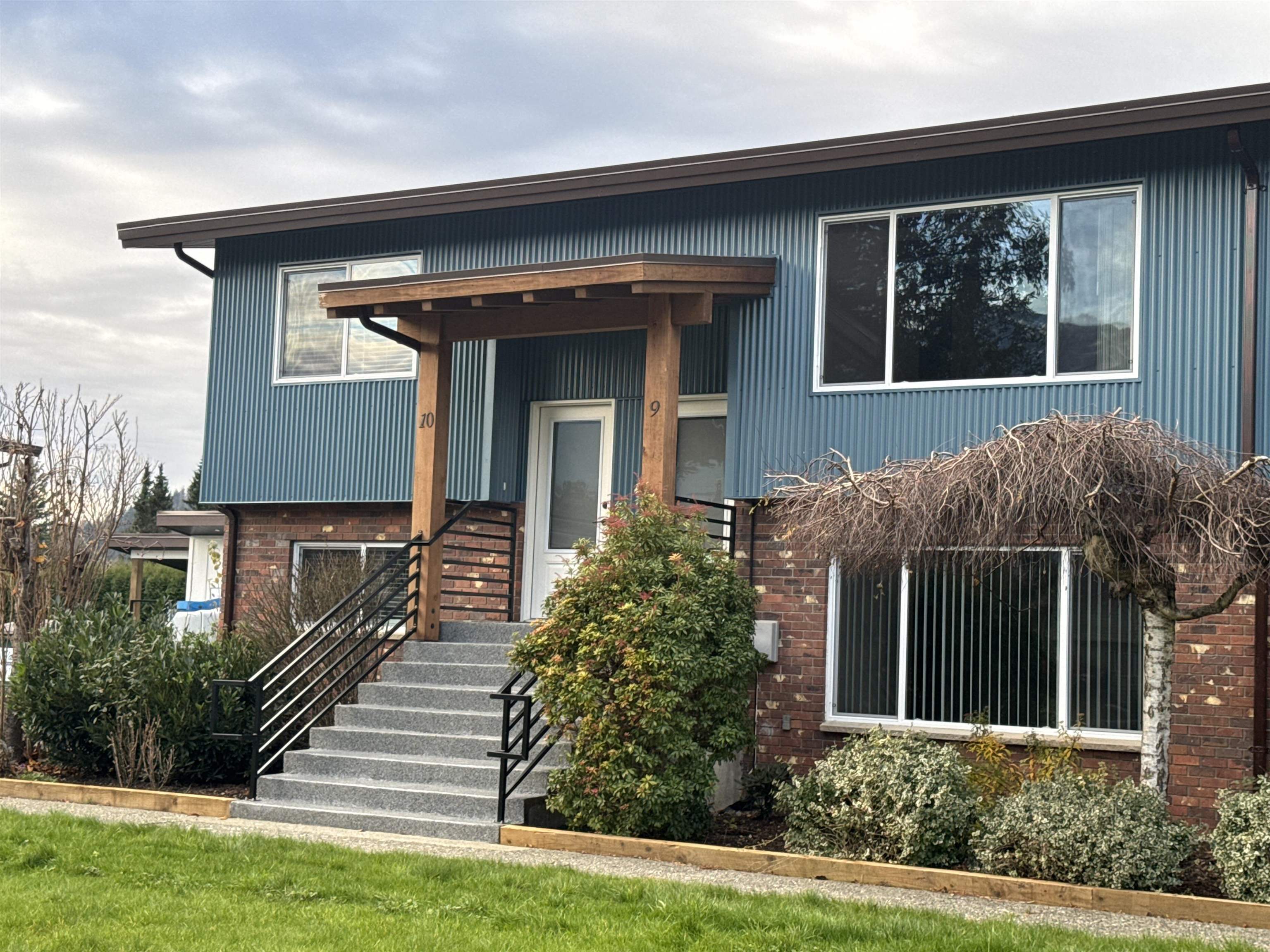 Property Photo: 1725 Beaman Drive 10 BC V0M 1A3