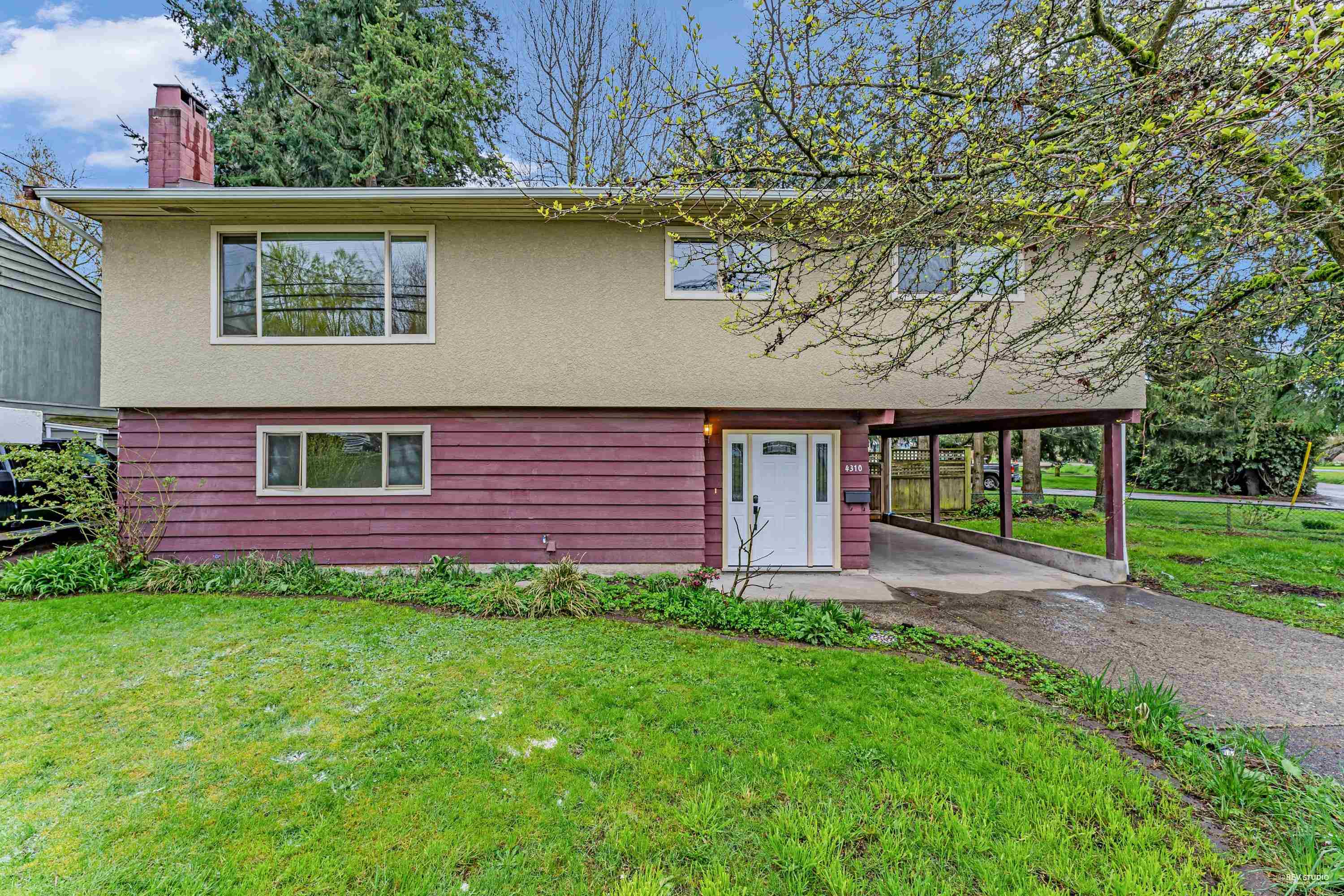 Property Photo: 4310 W River Road BC V4K 1S1