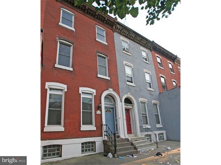Property Photo: 2808B Girard Avenue B PA 19130
