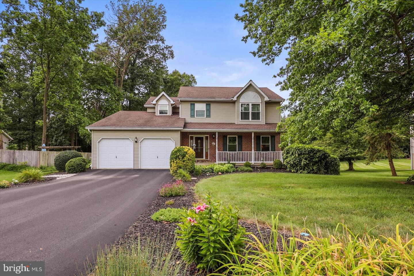 127 Hershey Circle  Stewartstown PA 17363 photo