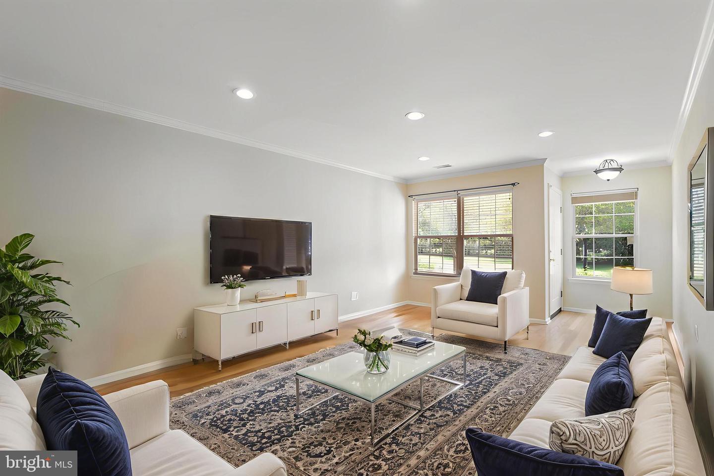 Property Photo:  403 Canterbury Way  NJ 08540 