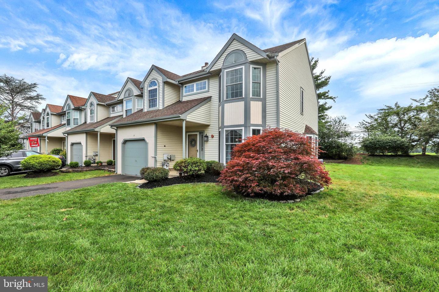 Property Photo:  14 Spruce Court  PA 18940 