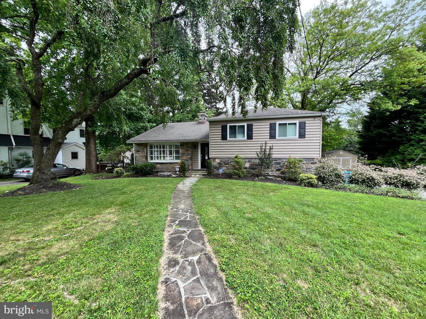 Property Photo:  328 W Conestoga Road  PA 19333 