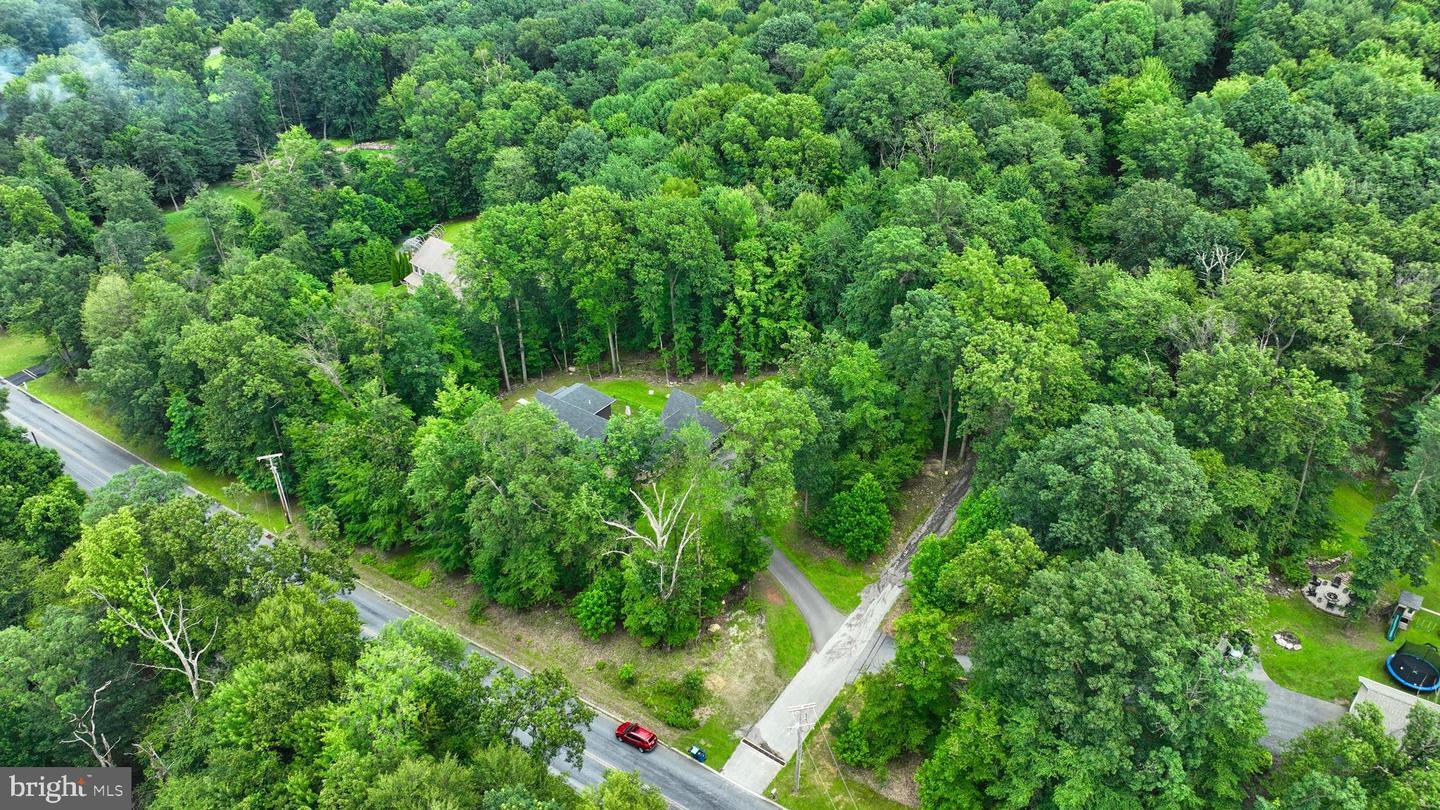 Property Photo: 1550 Tower Road PA 17406
