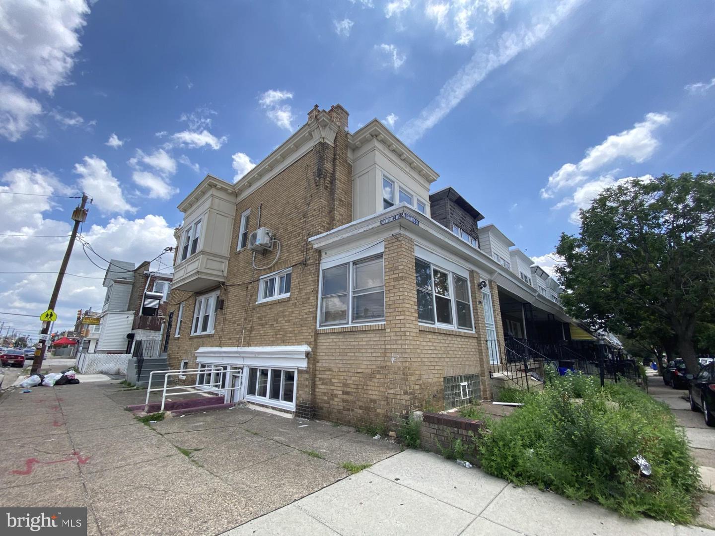 Property Photo: 901 Granite Street PA 19124