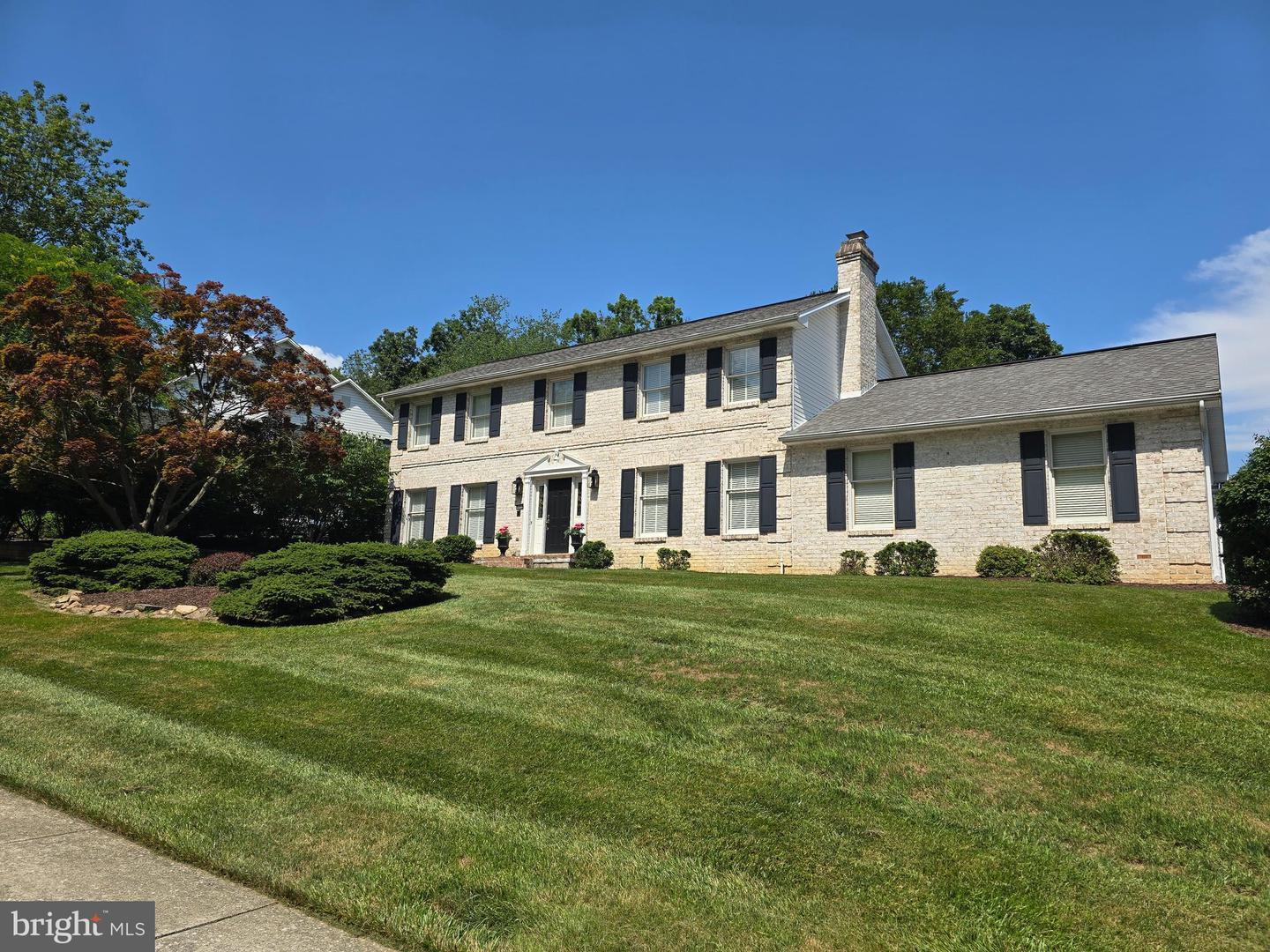 Property Photo:  2411 Melbourne Drive  PA 17112 