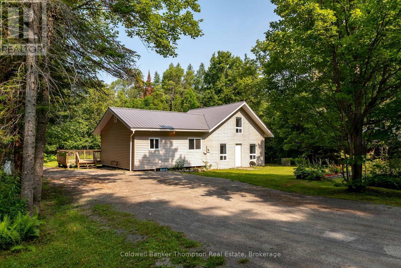 Property Photo: 1980 Lone Pine Drive ON P0B 1L0