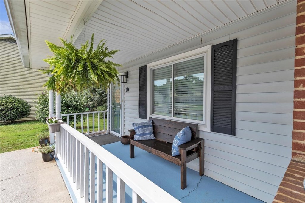 Property Photo: 1102 Brookwood Lane GA 30720