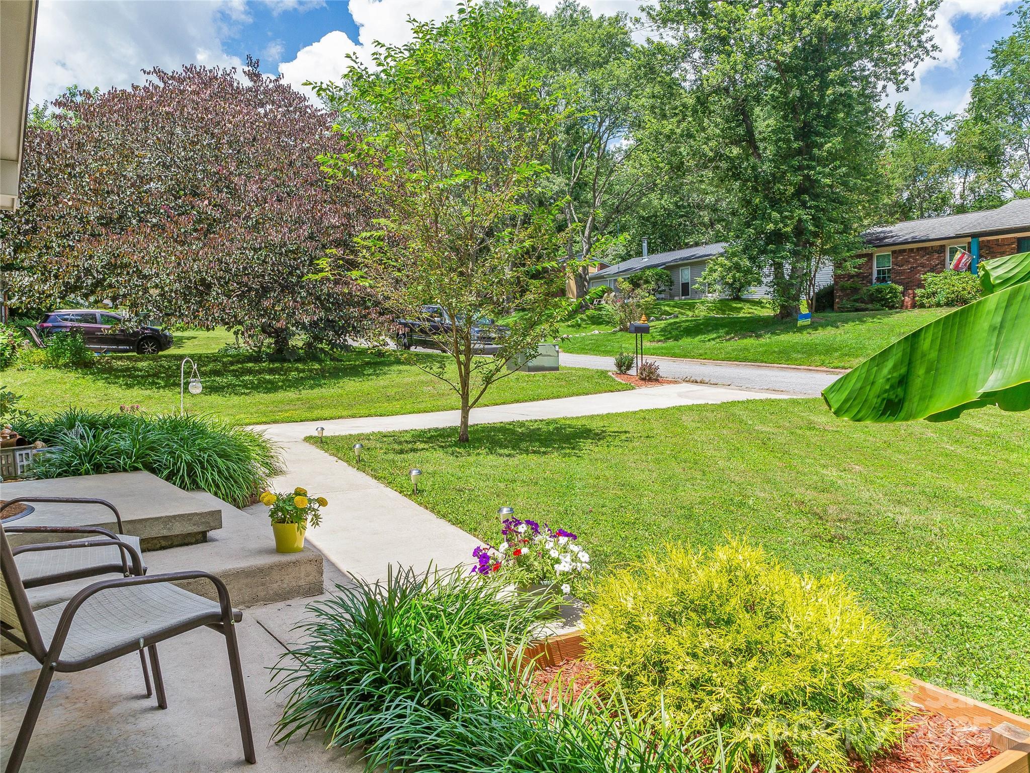 Property Photo:  109 Wicklow Drive  NC 28806 
