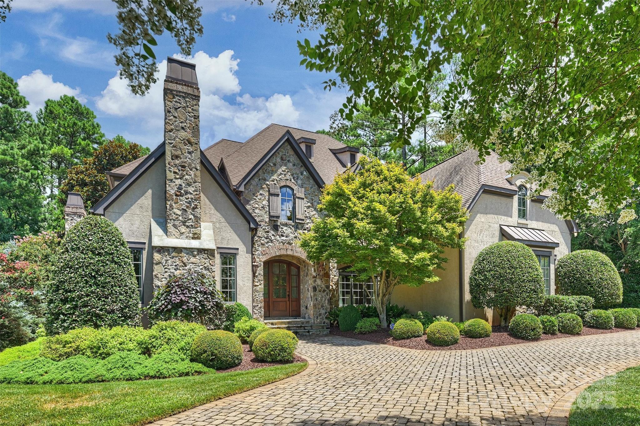3021 Kings Manor Drive  Matthews NC 28104 photo