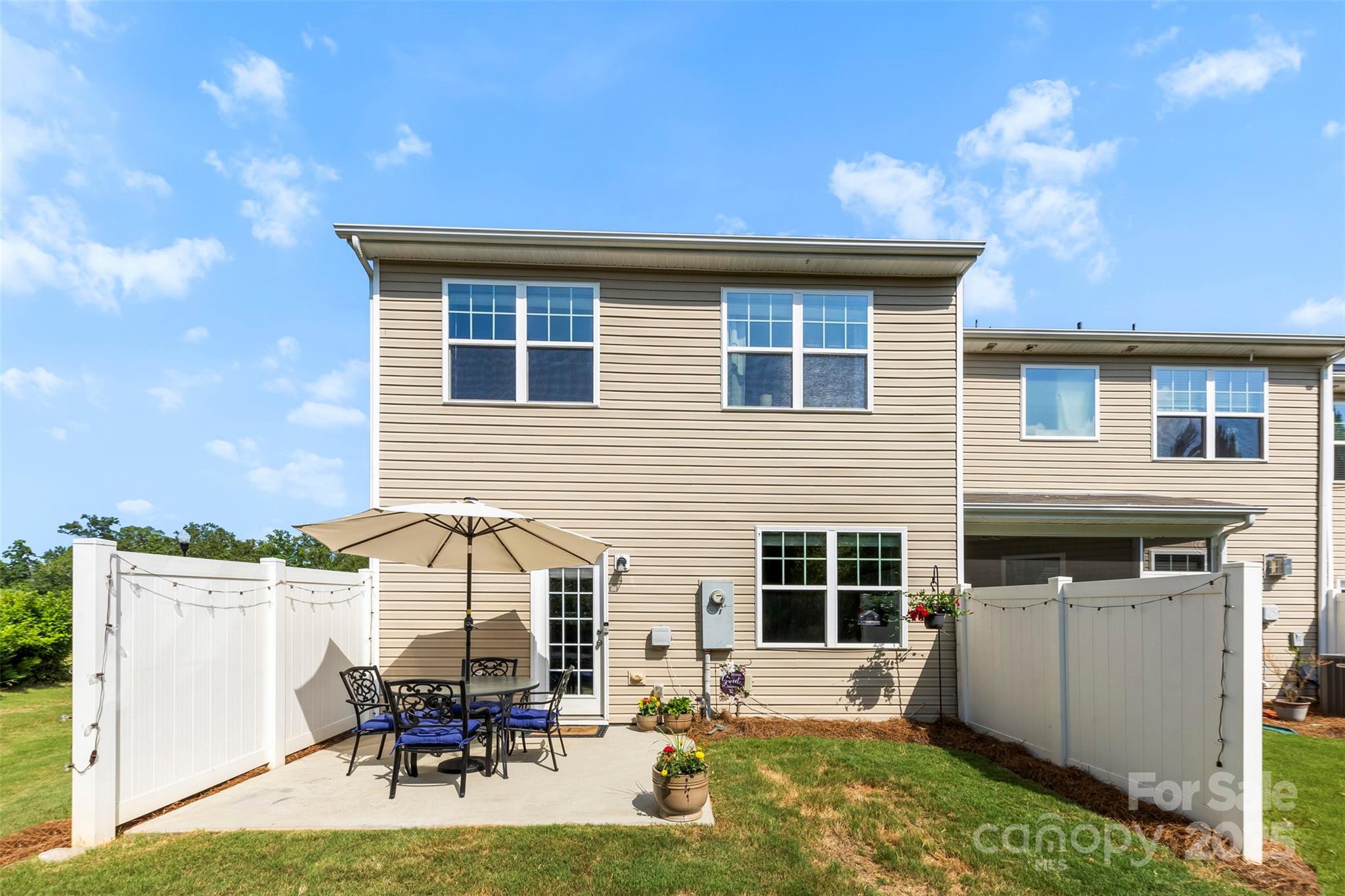 Property Photo: 2792 Sawbridge Lane NC 28056