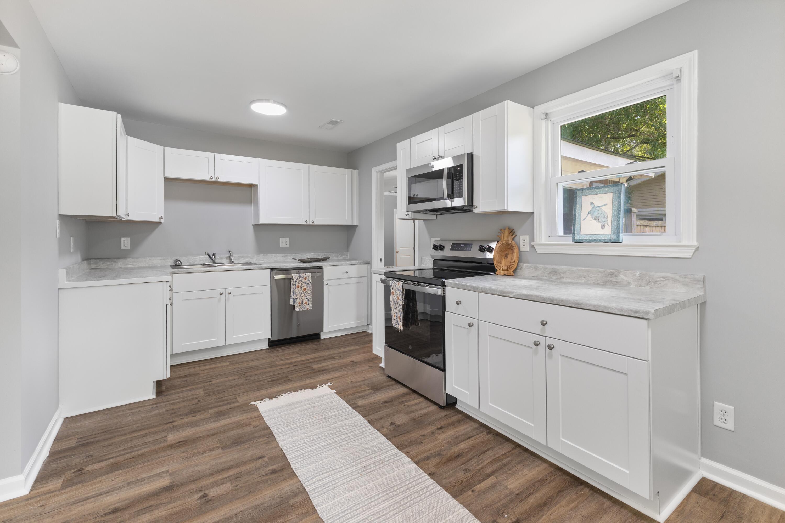 Property Photo: 317 Water Oak Drive SC 29445