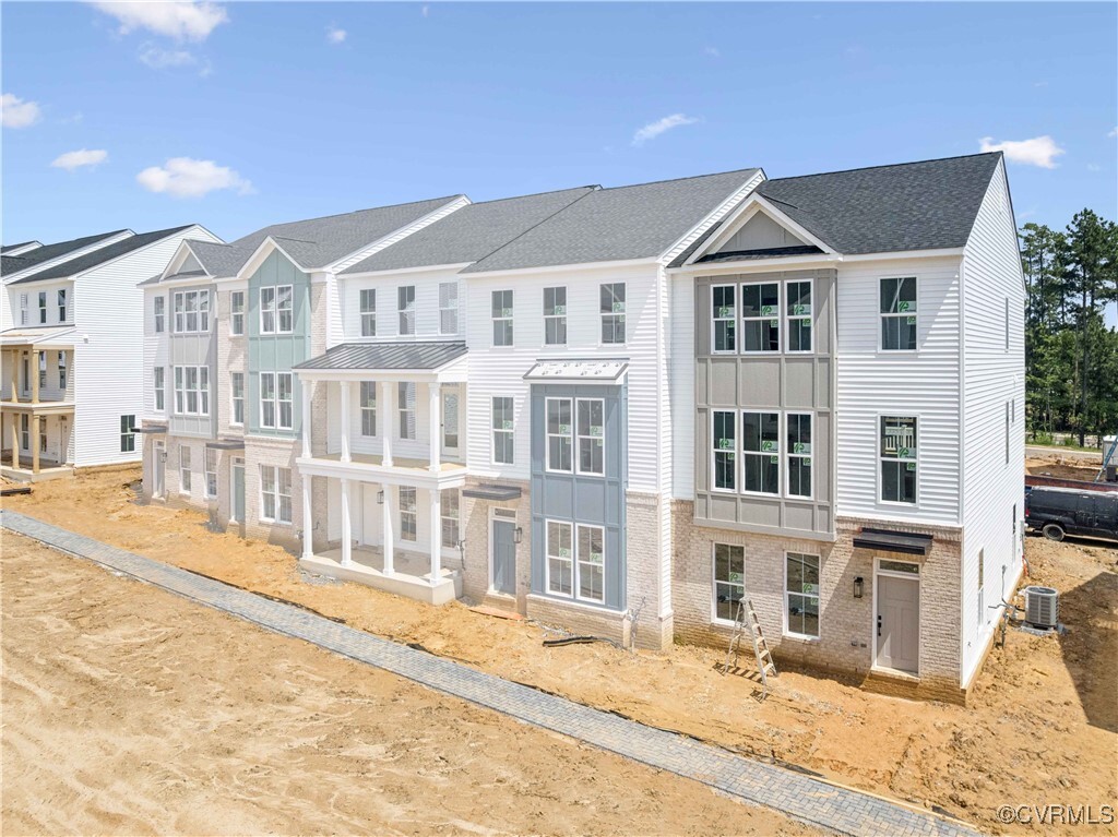 Property Photo:  15339 Sunray Alley  VA 23112 