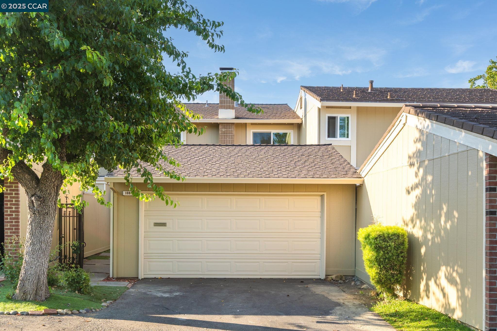 Property Photo:  108 Thistle Way  CA 94553 