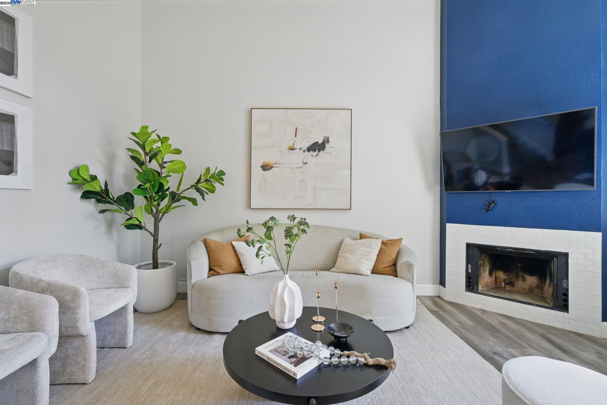 Property Photo:  1246 Coyote Creek Pl  CA 95116 
