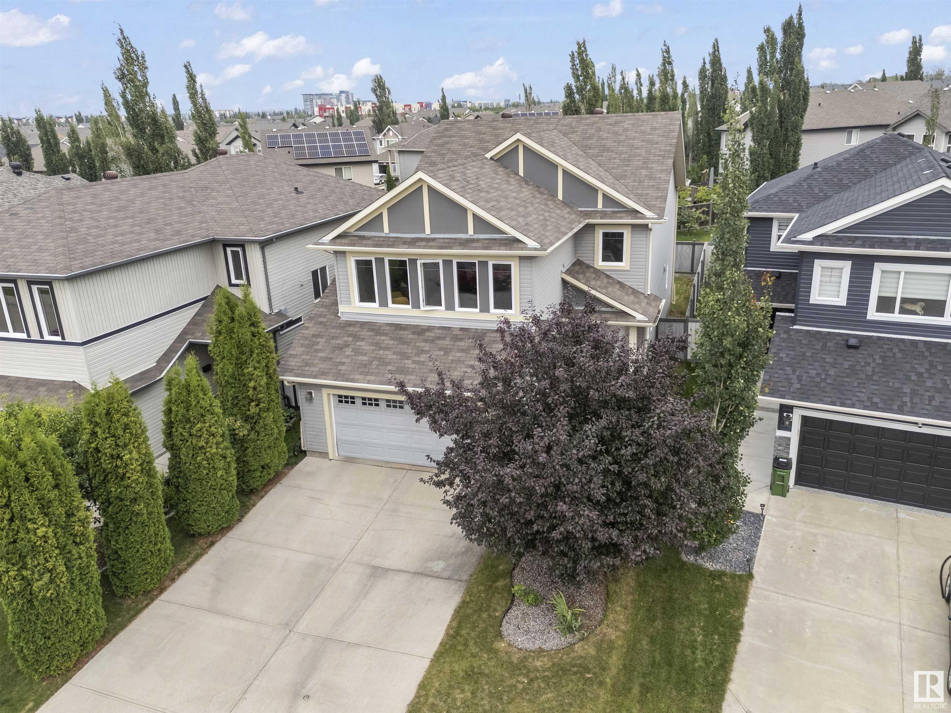 Property Photo:  753 173B Street SW  AB T6W 0M9 