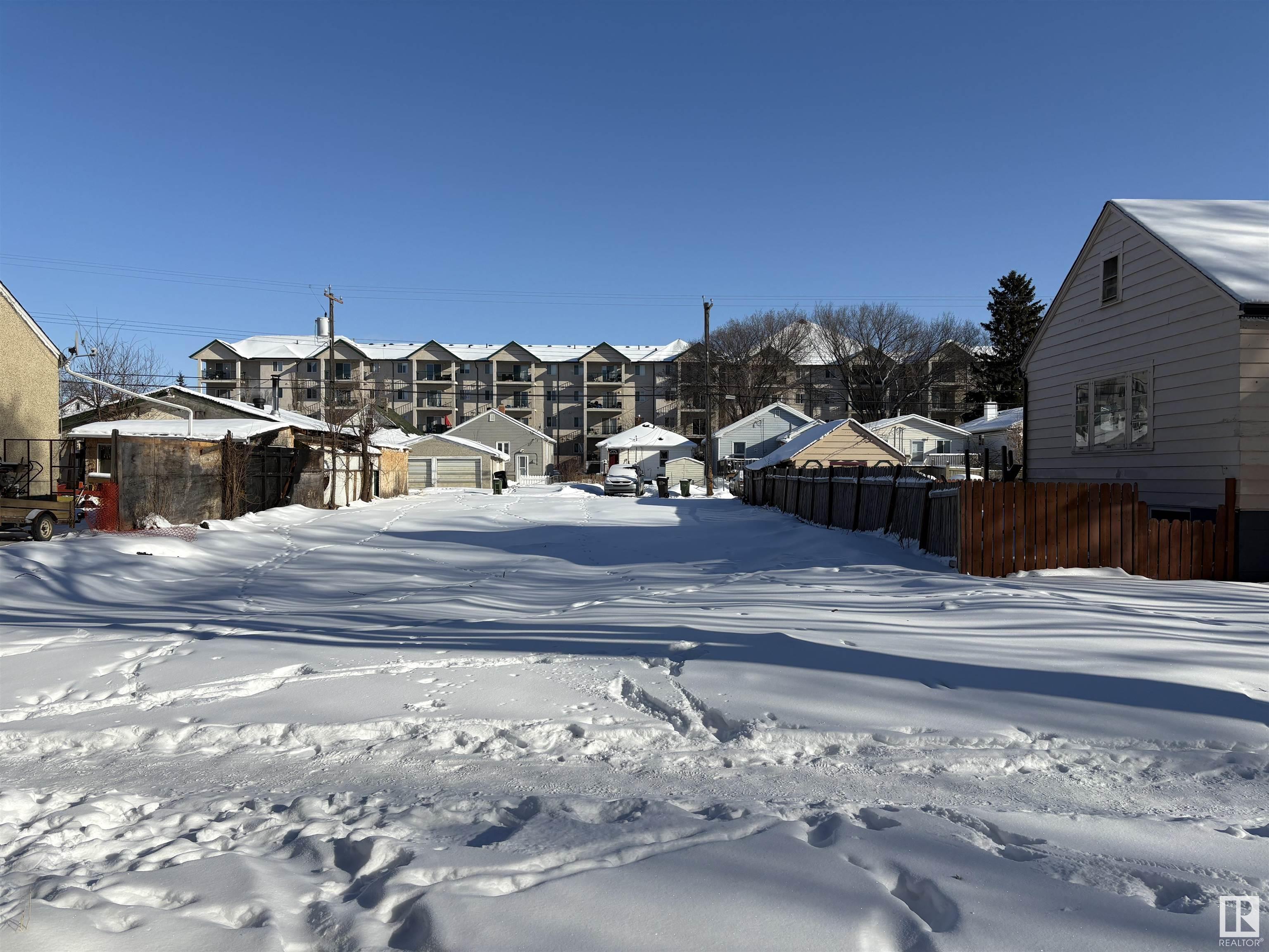 11331 84 St Street NW  Edmonton AB T5B 3B3 photo