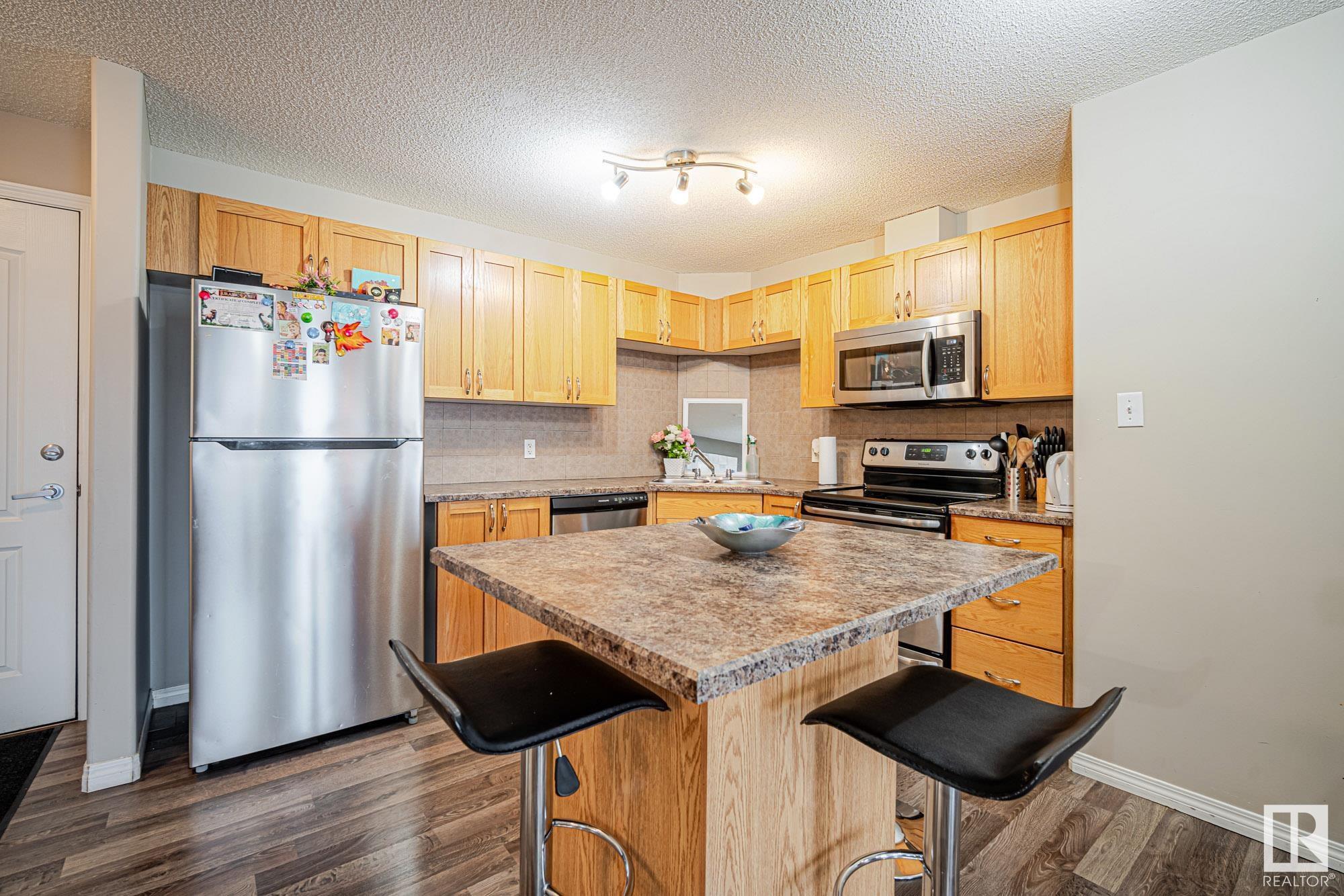 Property Photo:  330 Clareview Station Drive NW 1124  AB T5Y 0E6 
