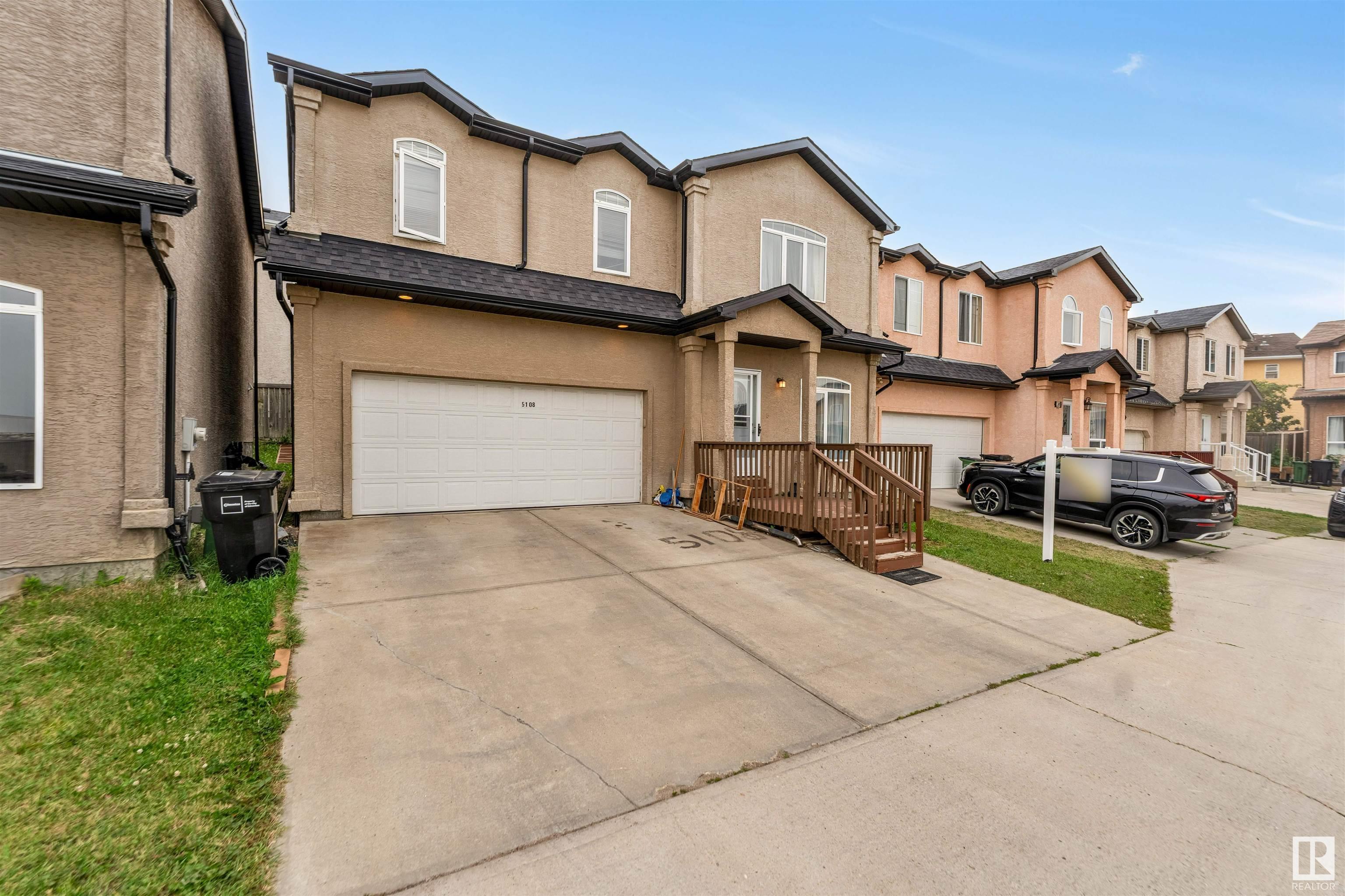 Property Photo:  5108 146 Avenue NW  AB T5A 5B7 