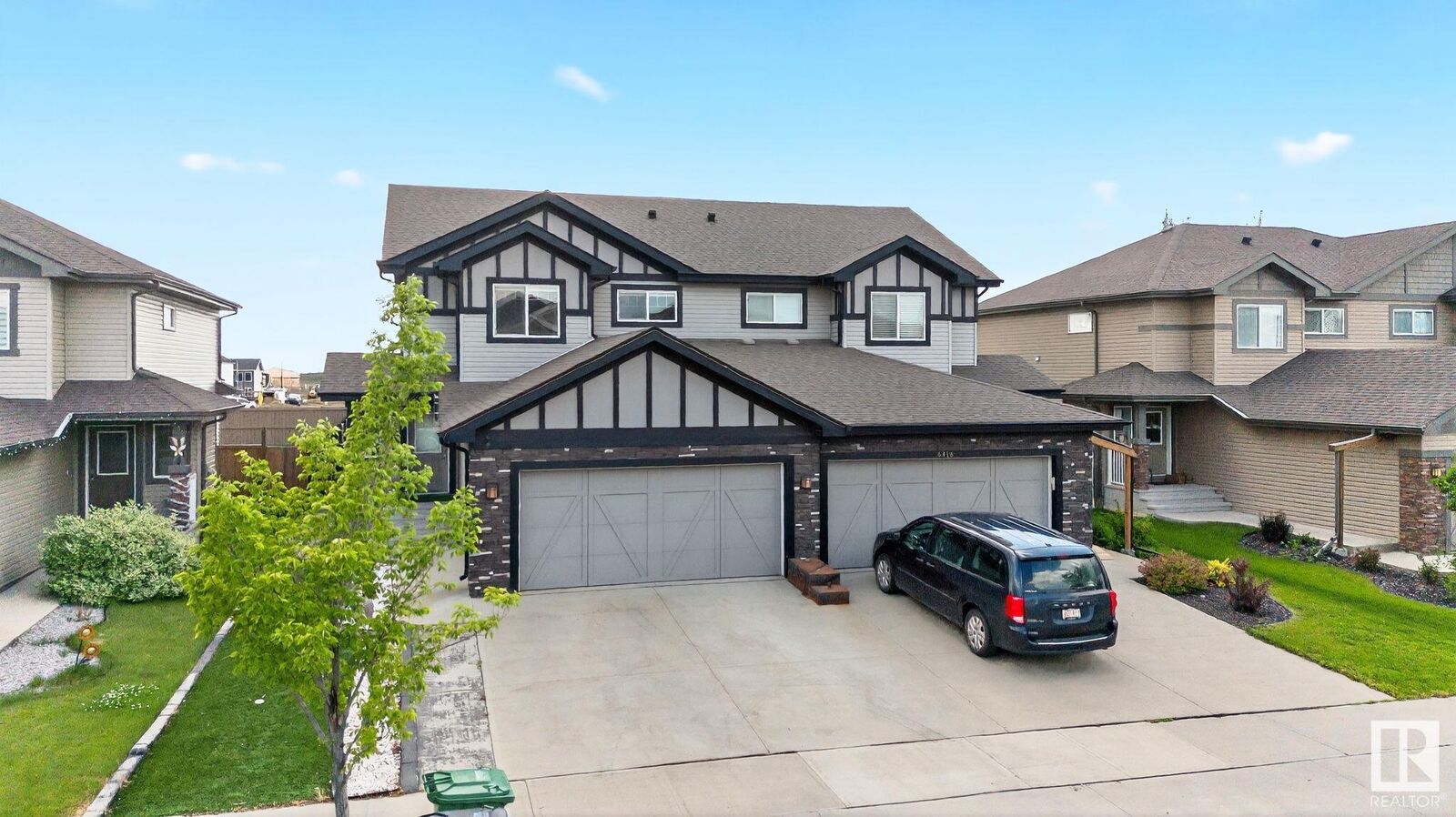 Property Photo: 5416 67 Street AB T4X 2A2