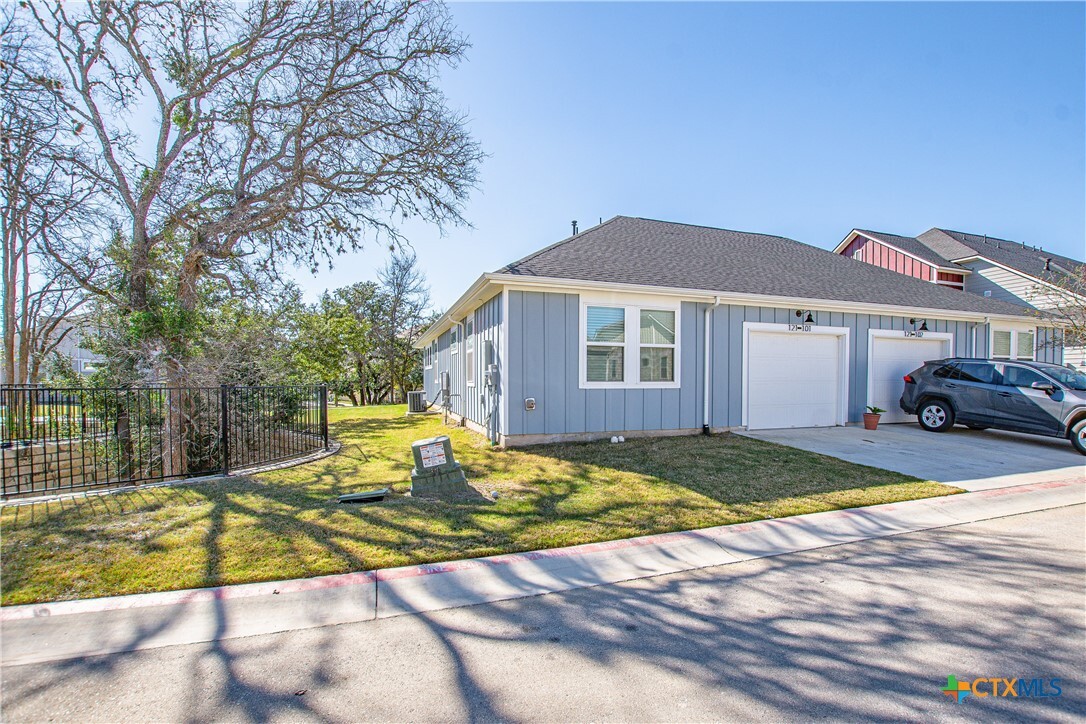 121 Lafitte Drive 101  San Marcos TX 78666 photo
