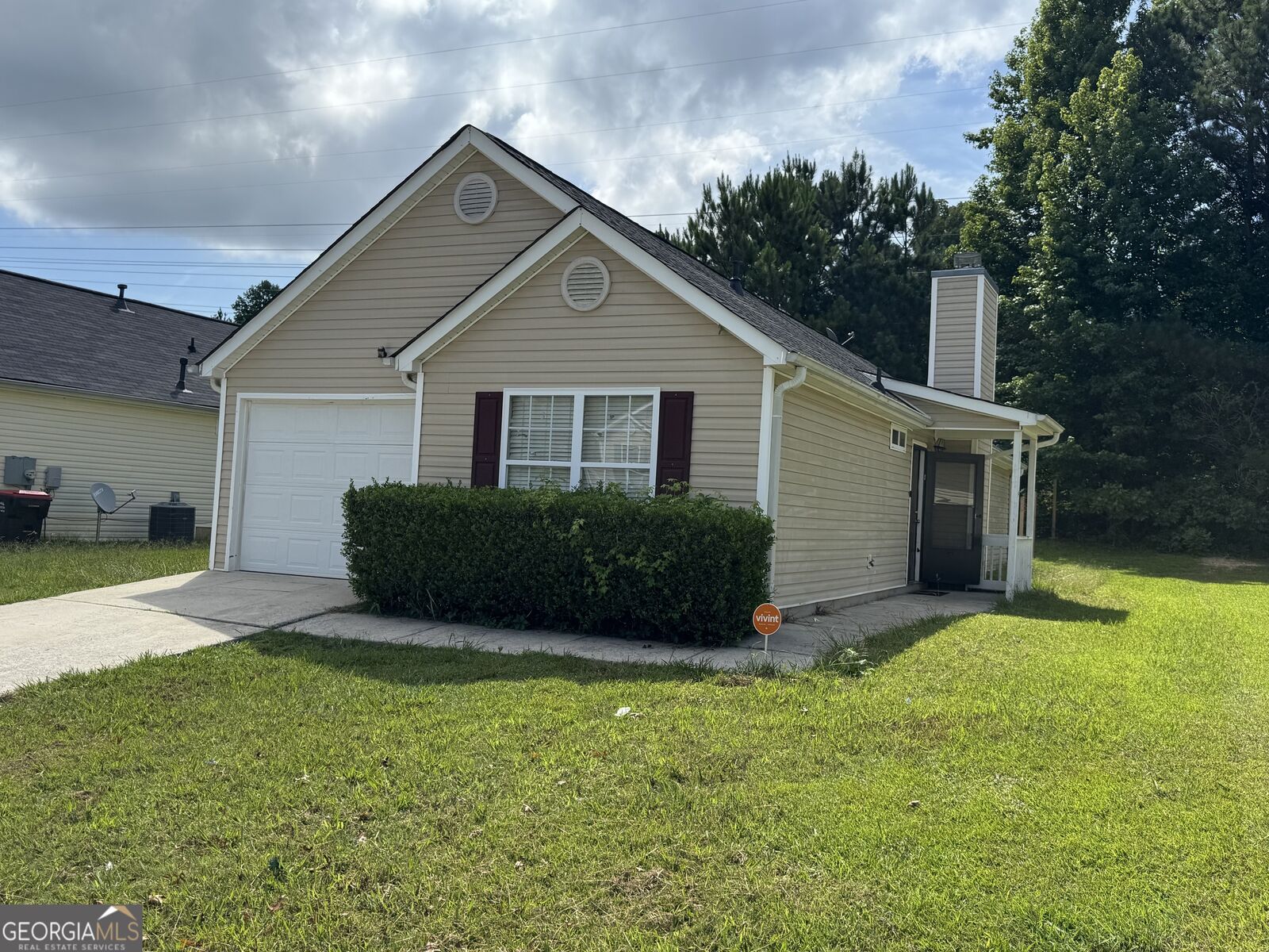 Property Photo: 1320 Binford Place GA 30134