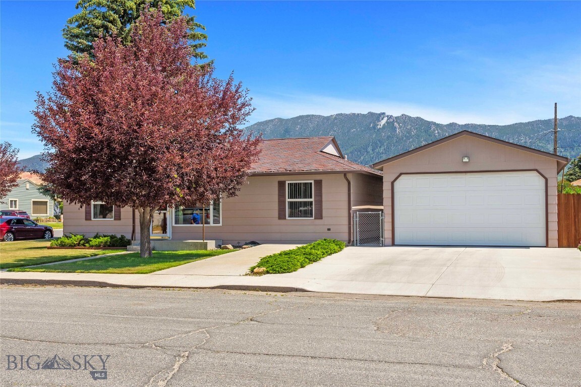 Property Photo: 2210 West Drive MT 59701