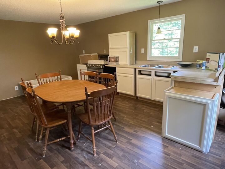 Property Photo: 2104 Tick Ridge Rd. KY 42348