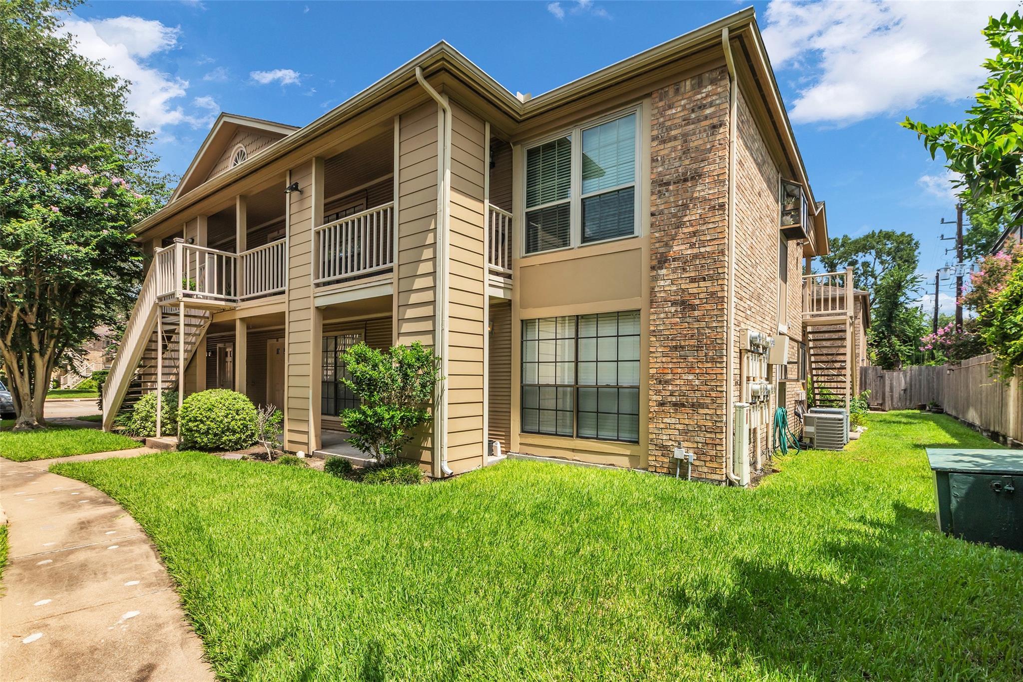 Property Photo:  1311 Antoine Drive 128  TX 77055 