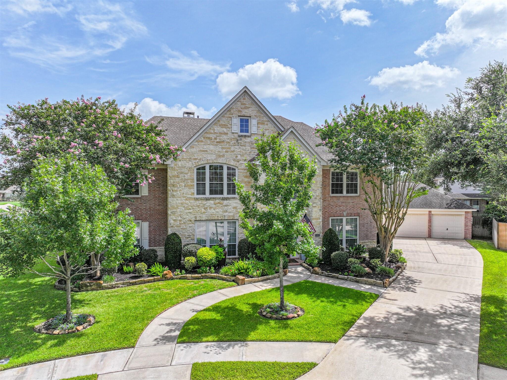 Property Photo: 3401 Kingston Drive TX 77546