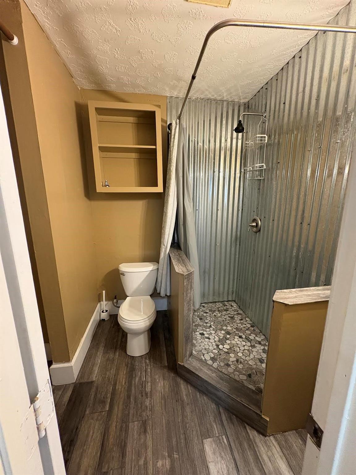 Property Photo: 712 Shawnee Drive Drive TX 77316