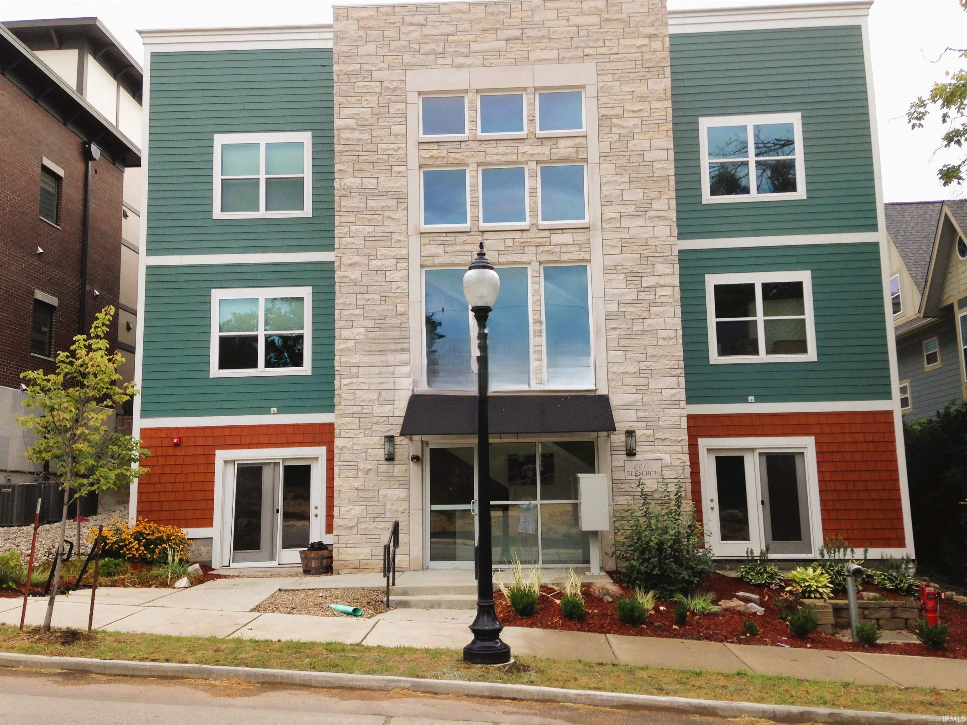 703 N Walnut Street  Bloomington IN 47404 photo