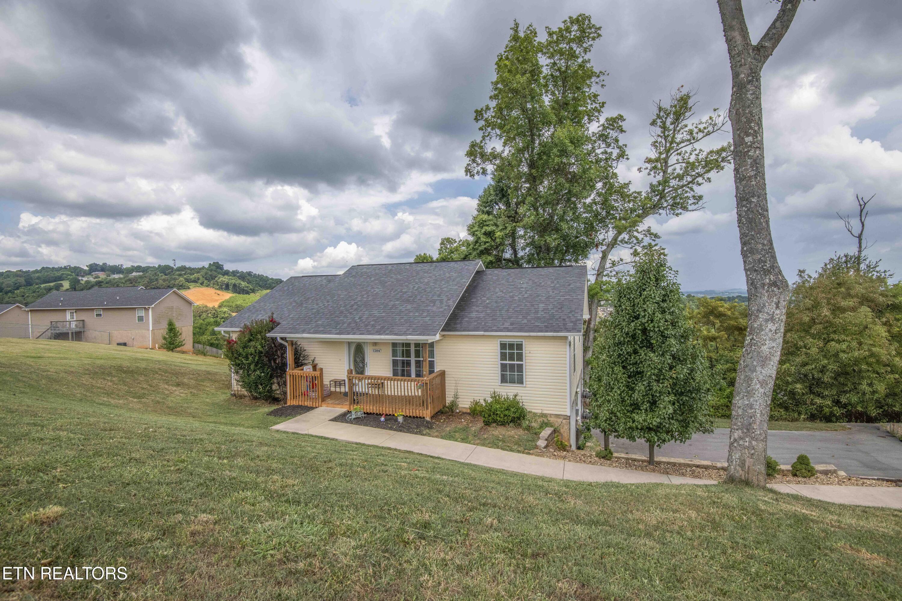 Property Photo: 1284 Jessica Loop TN 37760