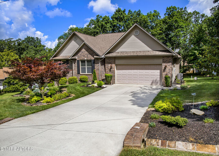 Property Photo:  110 Lisa Lane  TN 38558 