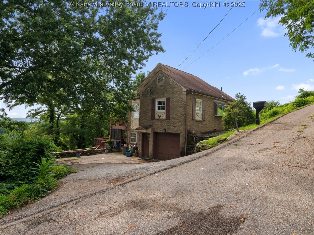 Property Photo: 9 Observatory Road WV 25314