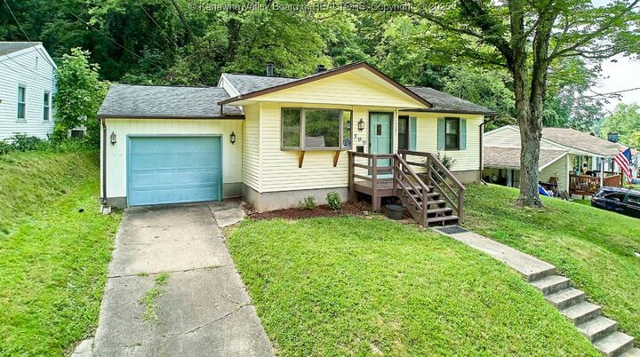 Property Photo:  105 Sunny Brook Drive  WV 25177 