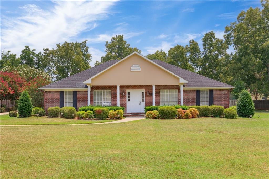 Property Photo: 9158 Ashley Court AL 36526