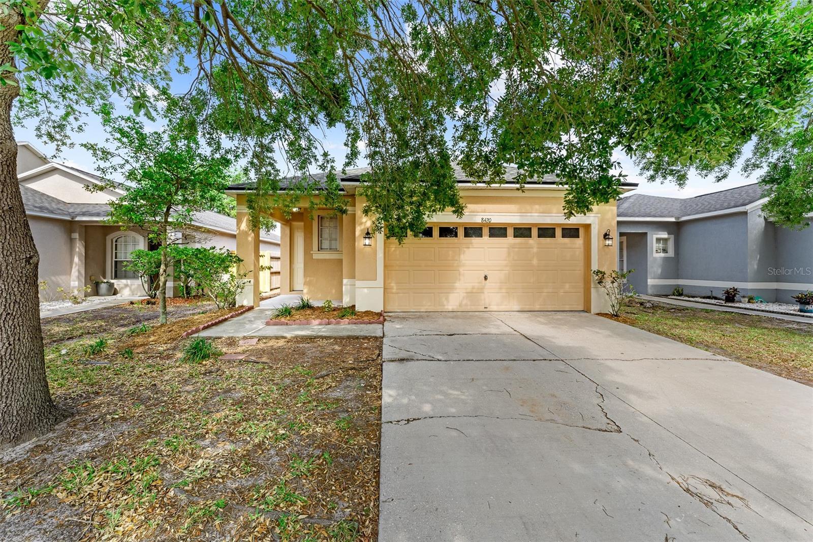 Property Photo: 8420 Deer Chase Drive FL 33578