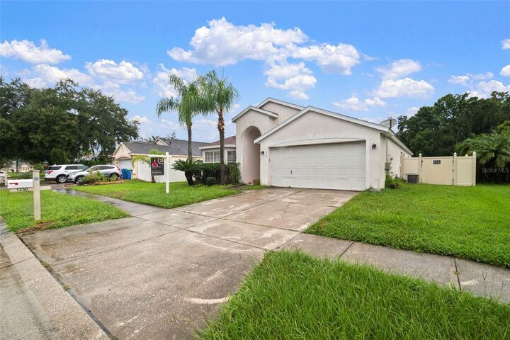 Property Photo:  1250 Timber Trace Drive  FL 33543 
