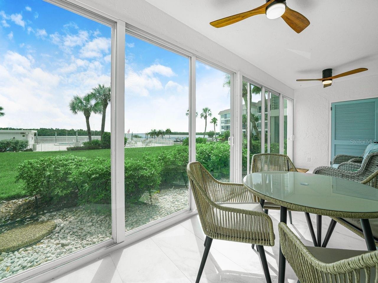 Property Photo: 605 Sutton Place 101 FL 34228