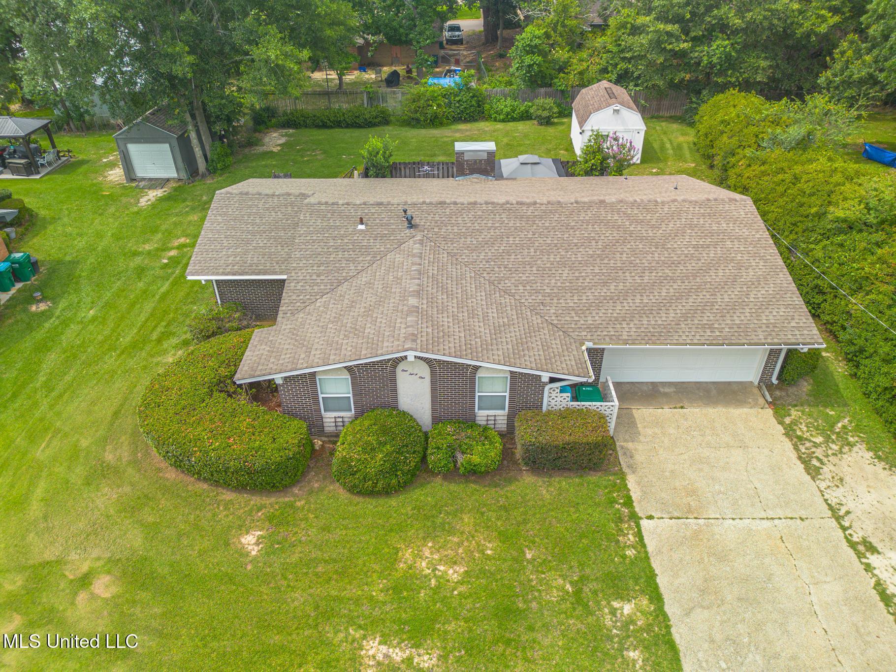 Property Photo: 131 Gary Street MS 39503