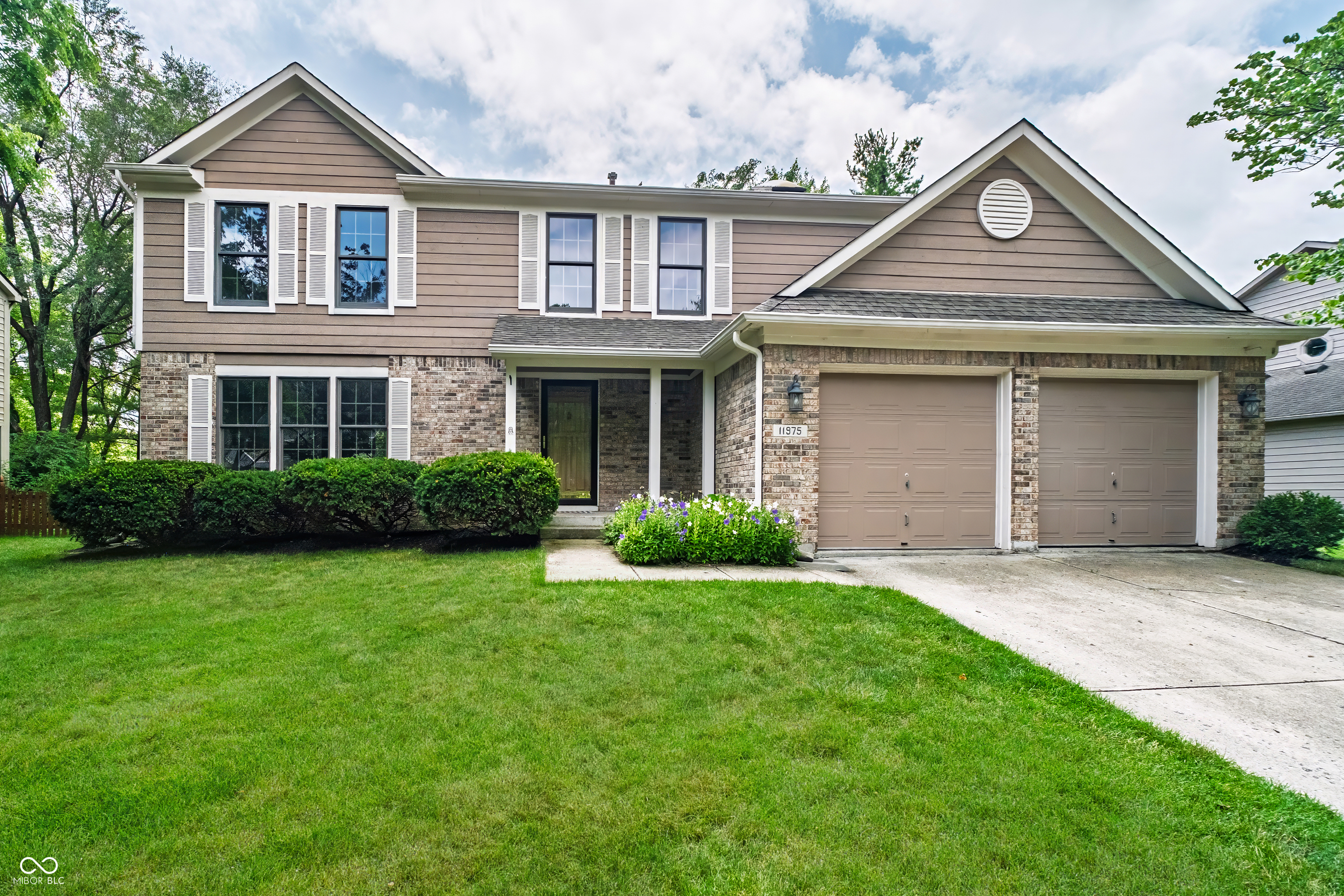 Property Photo:  11975 Glen Cove Drive  IN 46236 