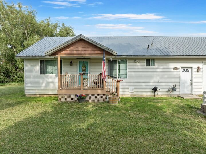 Property Photo:  404 5th Ave  ND 58759 